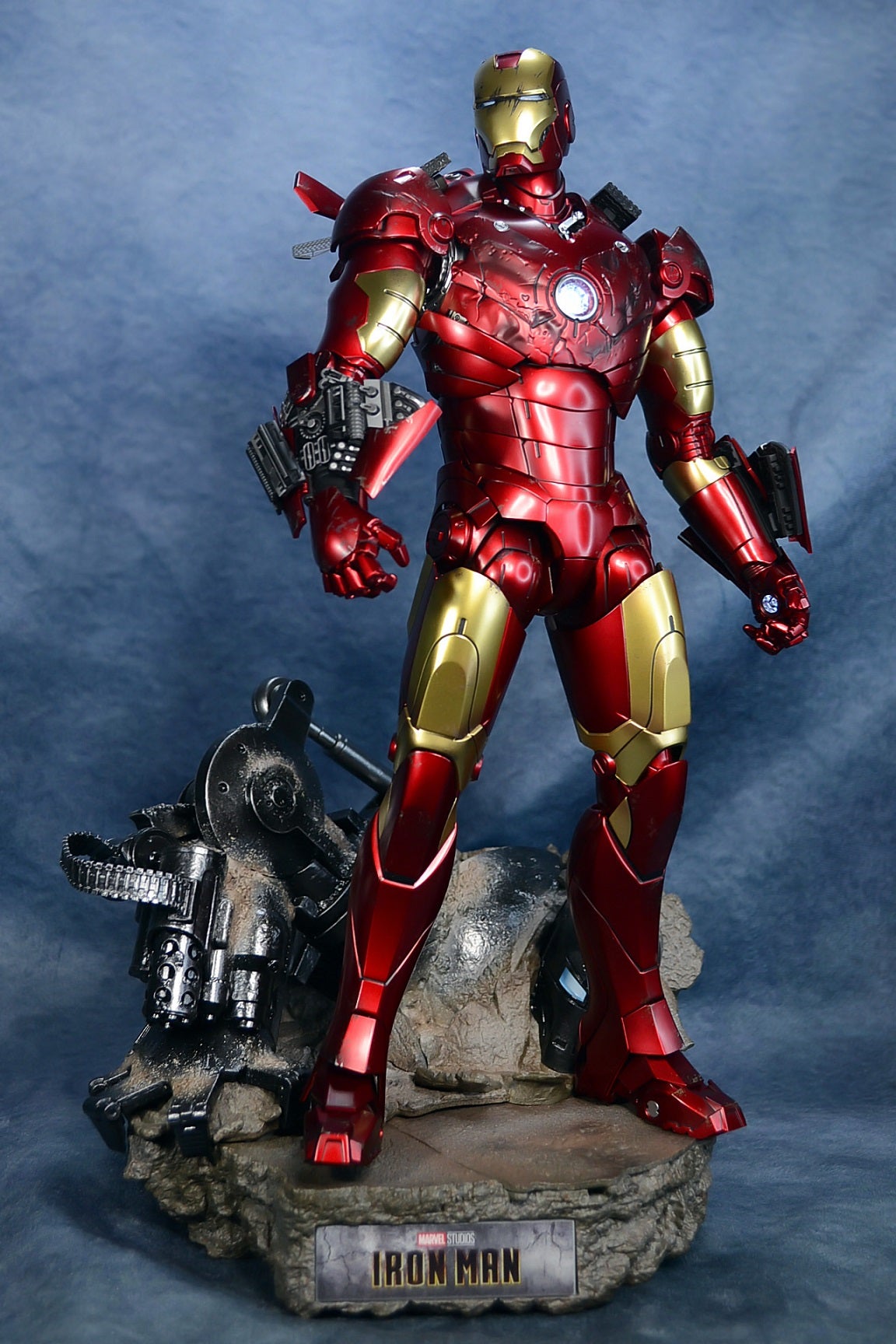 ホットトイズ ダイキャスト アイアンマン・マーク3 レッド&シルバー