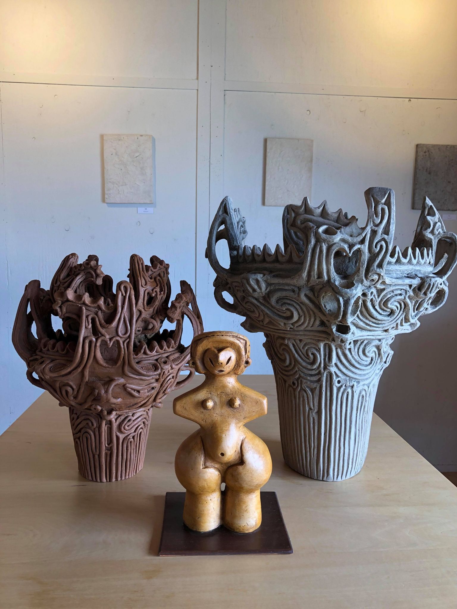 火焔型土器レプリカ JMK09 高さ270mm 幅240mm 重さ3.4kg 火焔型