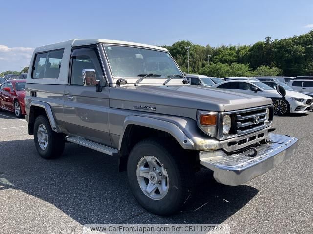 2001 Toyota Land Cruiser 70 KG-HZJ74K 4WD - Car Price $19,703