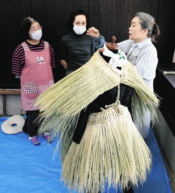 砺波の民具「バンドリ」再生 3年かけ、わら細工愛好家・向井さんら