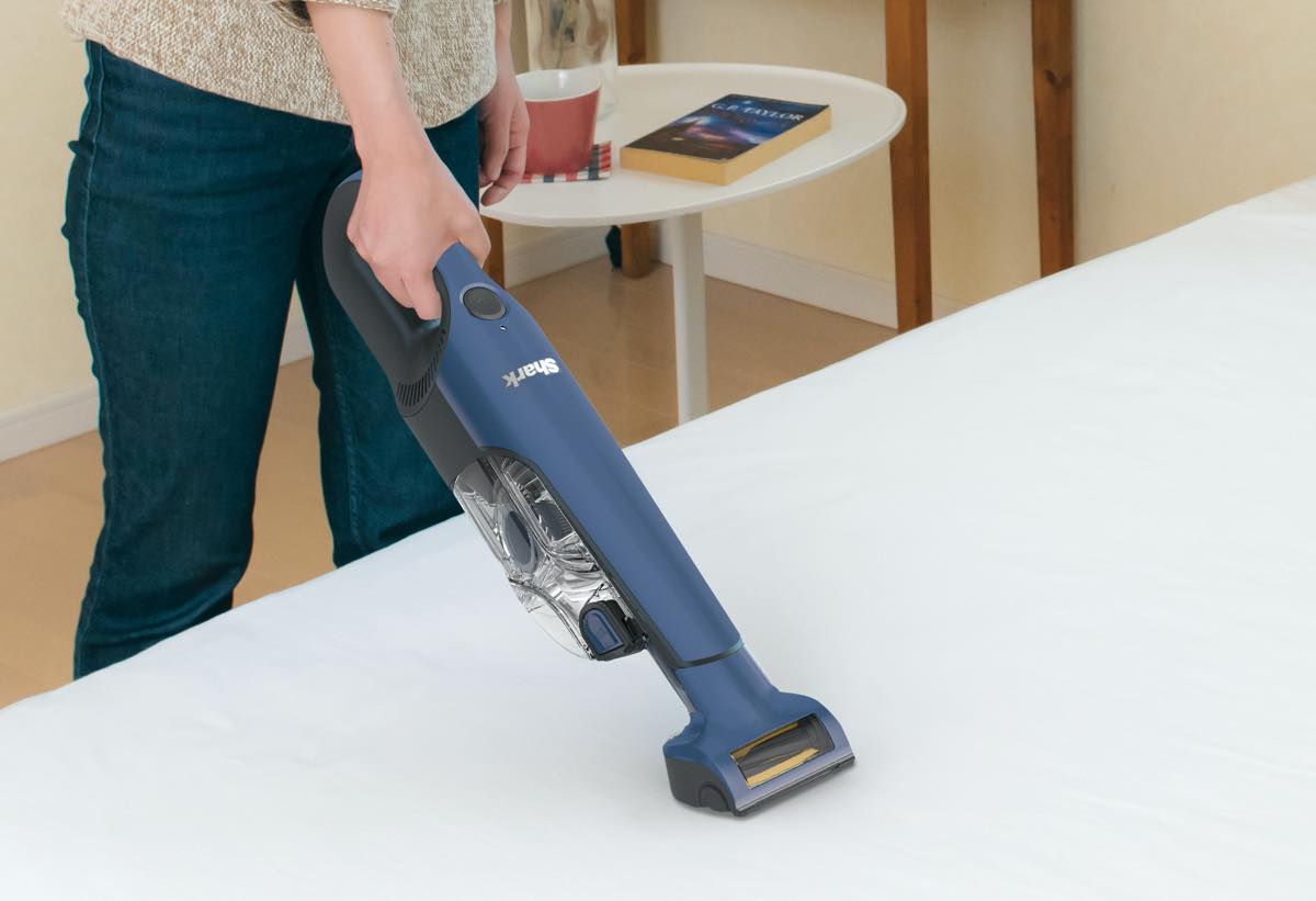 1万円台でサイクロン＆布団にもハンディにも！パワフルなのにお手軽