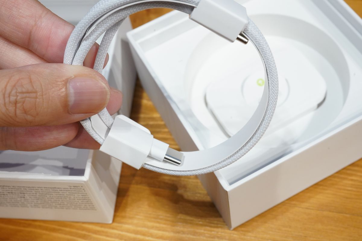 AirPods Pro 第2世代 充電ケース エアーポッズ Apple純正品 AirPodsPro