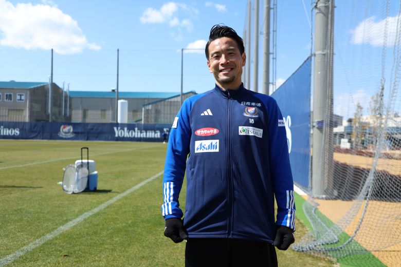 3/23（土）2024トレーニングウェア発売のお知らせ | ニュース | 横浜F