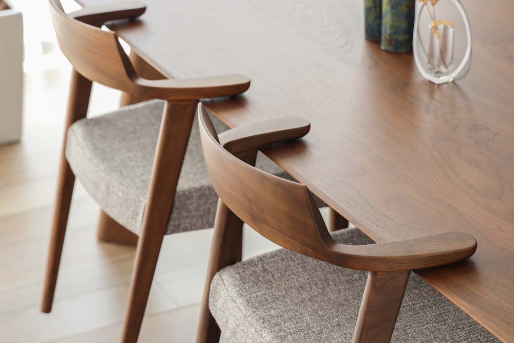 ネパール パタン アンティークアームチェア【B】 ネパール パタン