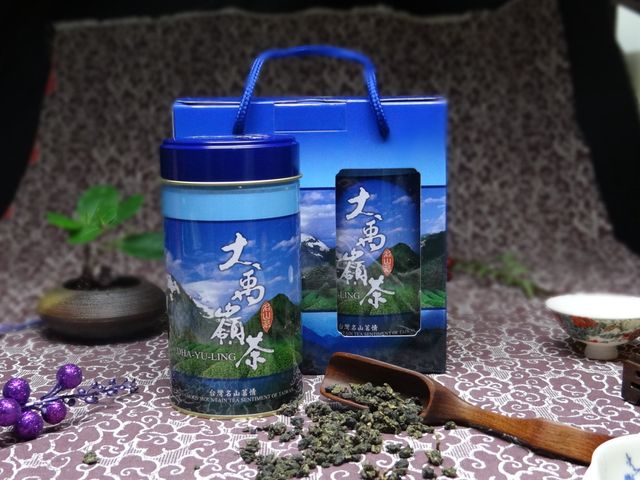 嚴選大禹嶺高冷茶提盒】大禹嶺高冷高山烏龍茶禮盒｜4兩鐵罐×2（附提盒