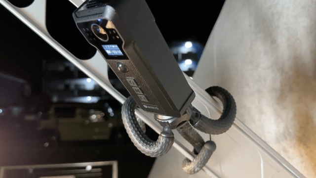 AKEEYO:どこでも取り付け簡単！暗視対応でコンパクトな防犯カメラ