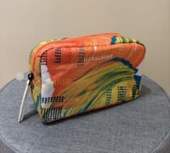 新品未開封】JAL ビジネスクラス HERBALONY トラベルポーチ - メルカリ