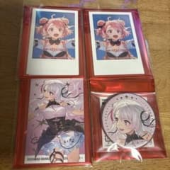 椎名唯華、笹木咲 缶バッチ、チェキ風カード 4点セット - メルカリ