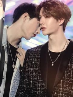 128激レア完売陳情令 主演 肖戦王一博bjyx博君一肖PB写真集 - メルカリ