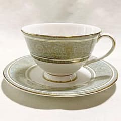 希少♪ 】 ロイヤルドルトン イングリッシュ・ルネッサンス - メルカリ