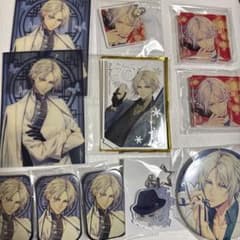 ピオフィ ダンテ アクスタ、缶バッジグッズ纏め売り - メルカリ