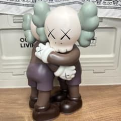 KAWS Together カウズ トゥゲザーフィギュア - メルカリ