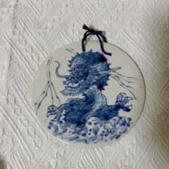 中国古美術・珍品旧蔵・七宝彩と粉彩磁器の碗・純手描き・箱付・置物