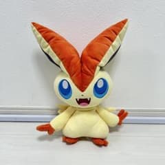 ビクティニ 等身大ぬいぐるみ ポケモンセンター - メルカリ
