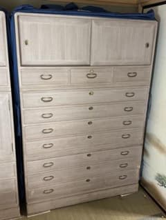 馬渕作 桐箪笥 引き戸付き - メルカリ