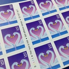 4678 外国切手 アメリカ USA 1997年 白鳥のハート20面入切手帳 - メルカリ