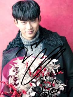 セール中…テギョン直筆サイン入り2Lサイズ写真 Ok Taecyeon、 - メルカリ
