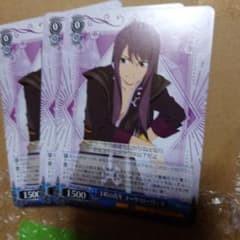 下町の青年 ユーリ・ローウェル 3枚セット - メルカリ