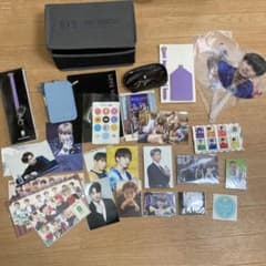 送料込】BTS グッズ まとめ売り - メルカリ