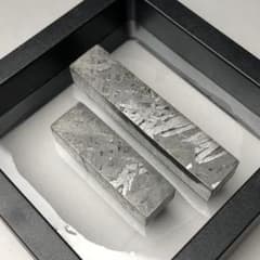 アルタイ隕石 鉄隕石 メテオライト鉄隕石 原石 重さ約45g - メルカリ