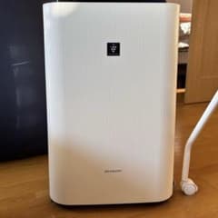 SHARP 空気清浄機 KC-G50-W - メルカリ