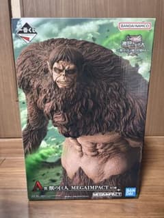 一番くじ 進撃の巨人 A賞 獣の巨人 MEGAIMPACT フィギュア - メルカリ