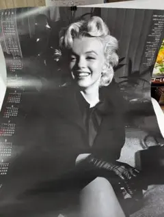 2026年最新】マリリンモンローポスターの人気アイテム - メルカリ