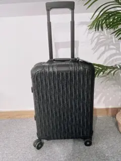 DIOR × RIMOWA コラボ 限定 21インチ キャビン スーツケース 2025年