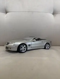 2026年最新】1/18 sl ベンツの人気アイテム - メルカリ