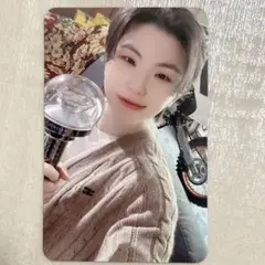 2026年最新】seventeen カラットランド うちわの人気アイテム - メルカリ