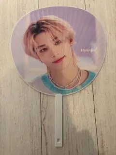 2026年最新】straykids ヒョンジン うちわの人気アイテム - メルカリ