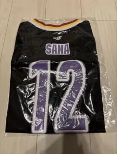 2026年最新】twice ユニフォーム シャツの人気アイテム - メルカリ