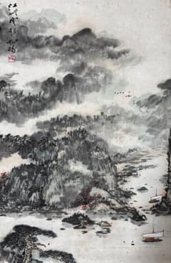 水墨画掛け軸山冷雨催紅 謝陽画山水中国張大千大風堂カラー箱付