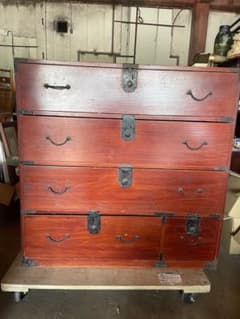 明治時代箪笥珍品時代鍵付欅箪笥四段金庫引出二段時代金具隅に金具止