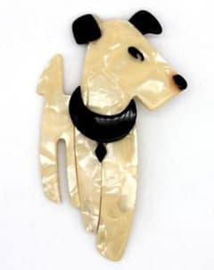 リアスタンアンティークブローチ犬リック