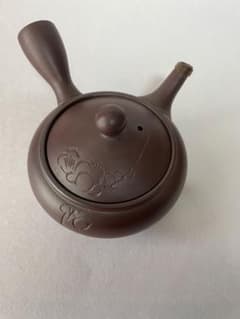 上村洋幸造石龍朱泥丸型細字彫急須（紙箱）