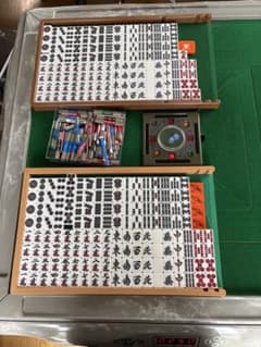 メルカリ】全自動麻雀卓 アモスGABIN＋点数表示枠