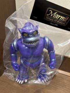 最終値下げ。マーミットターゲットアースマシンゴリラ青