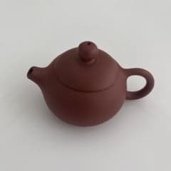 中国古美術・宜興原鉱古銅泥壺・紫砂壺・品名：印包・底款：厚徳載物