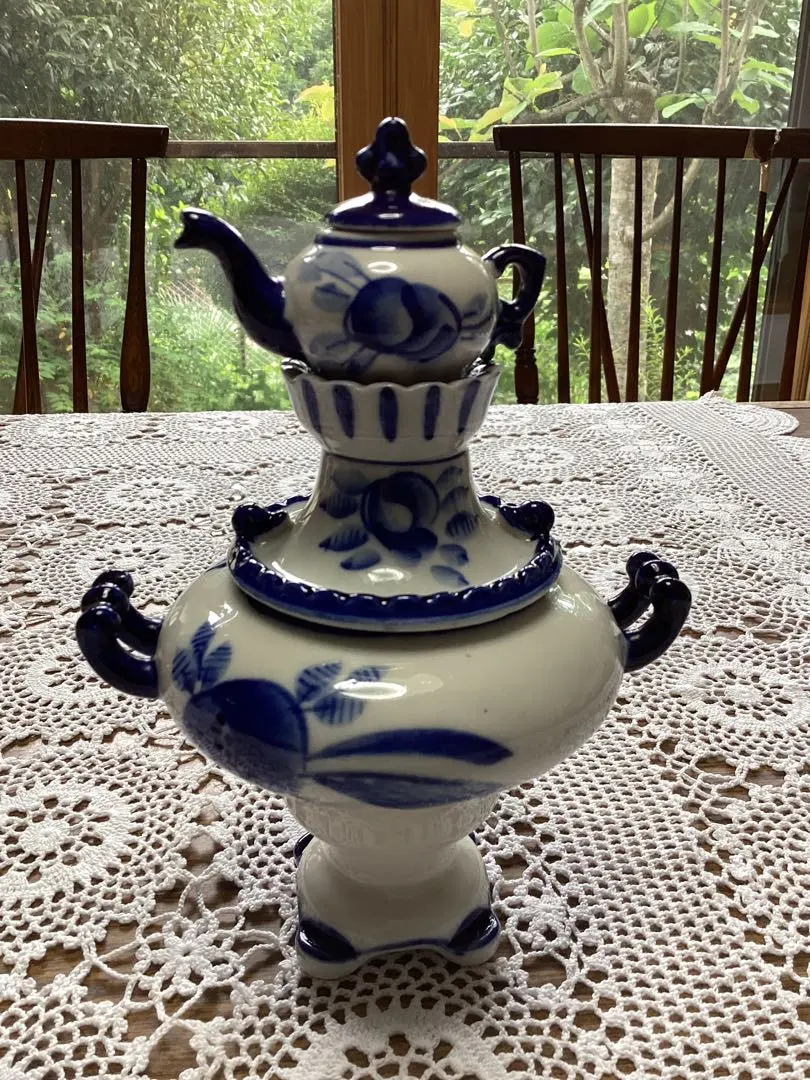 ティーポット&カップ4個セットグジェリ焼グジェリ陶器 【値下げ