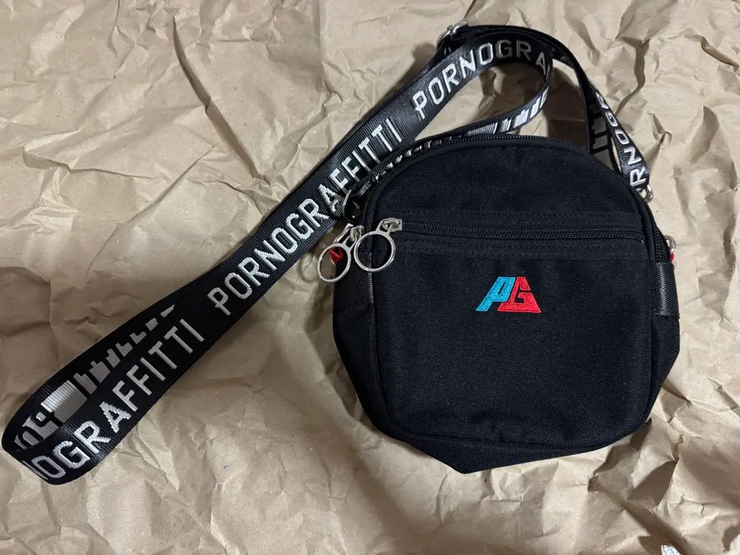 2026年最新】ポルノグラフィティ ショルダーポーチの人気アイテム