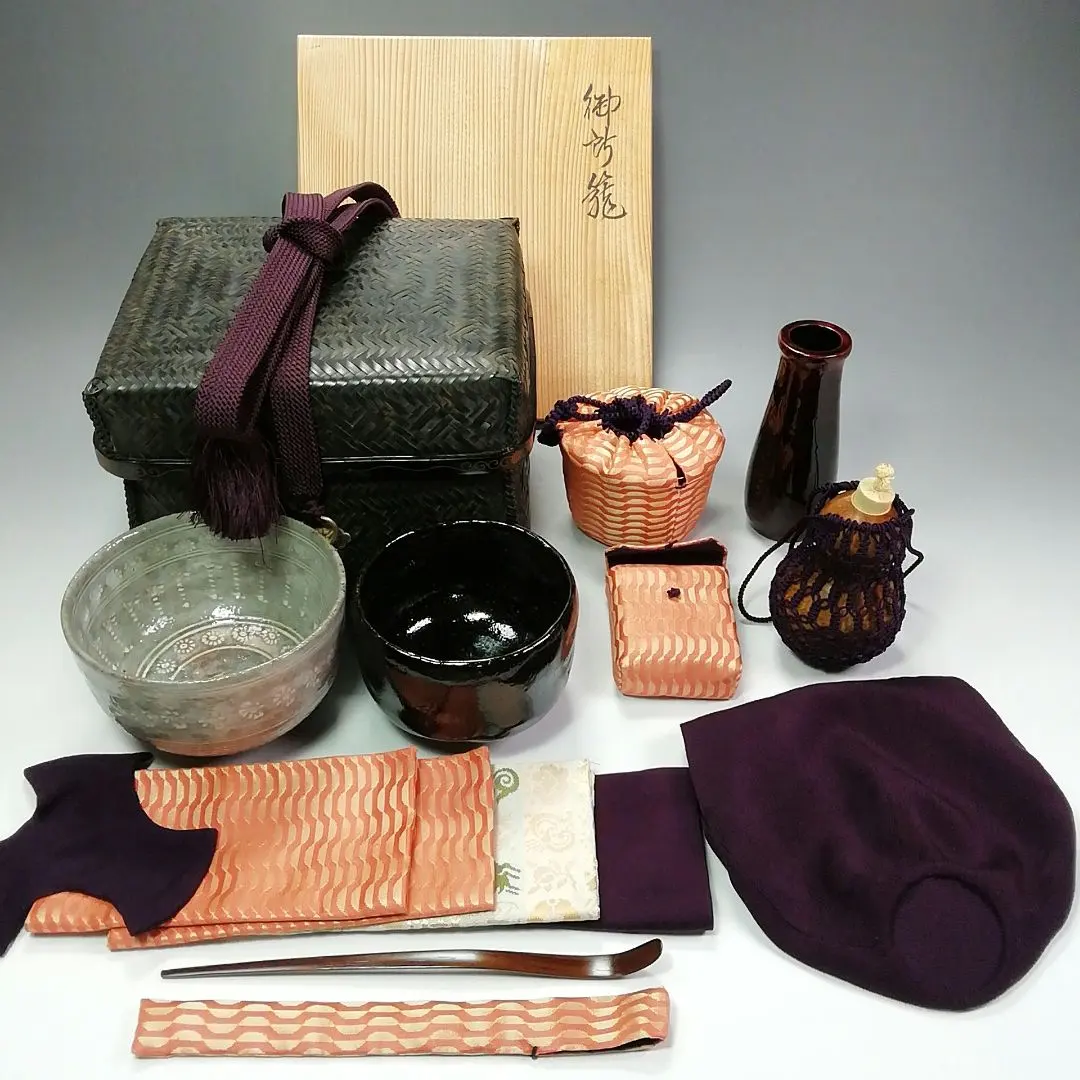 茶道具 茶箱 御所籠セット 和田 菁竺 造 (桐箱入り) : 茶道具 月香園