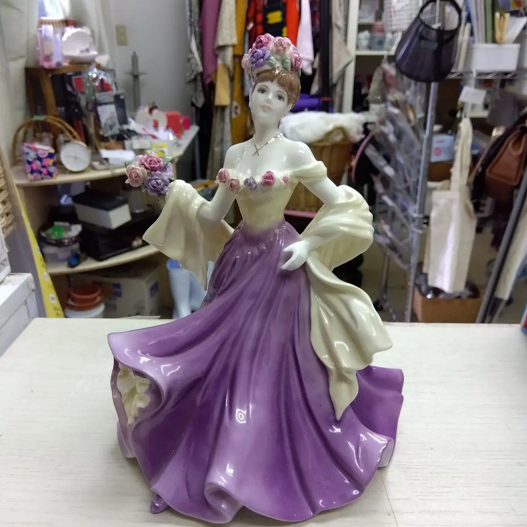 2026年最新】コールポート フィギュリンの人気アイテム - メルカリ