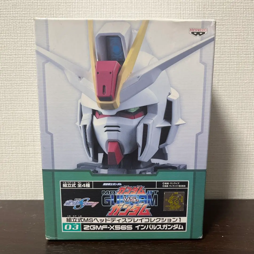 希少】ガンダム 組立式MSヘッドディスプレイコレクション