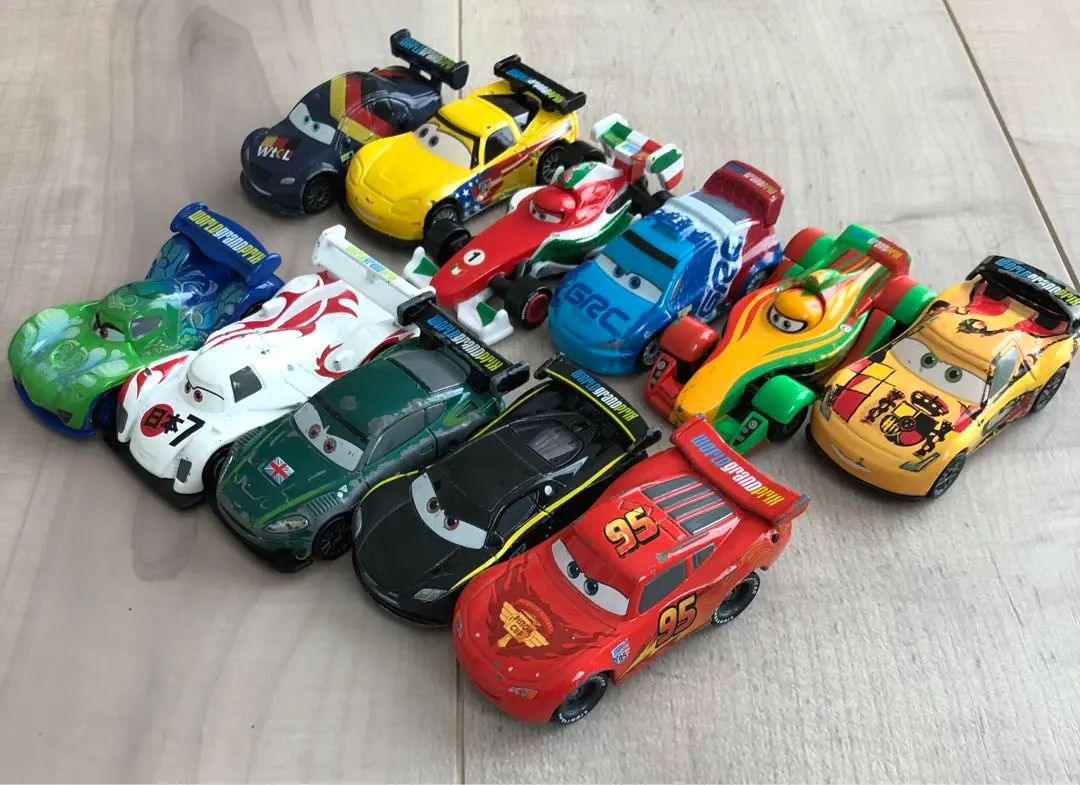 2026年最新】カーズ2 トミカワールドグランプリの人気アイテム - メルカリ