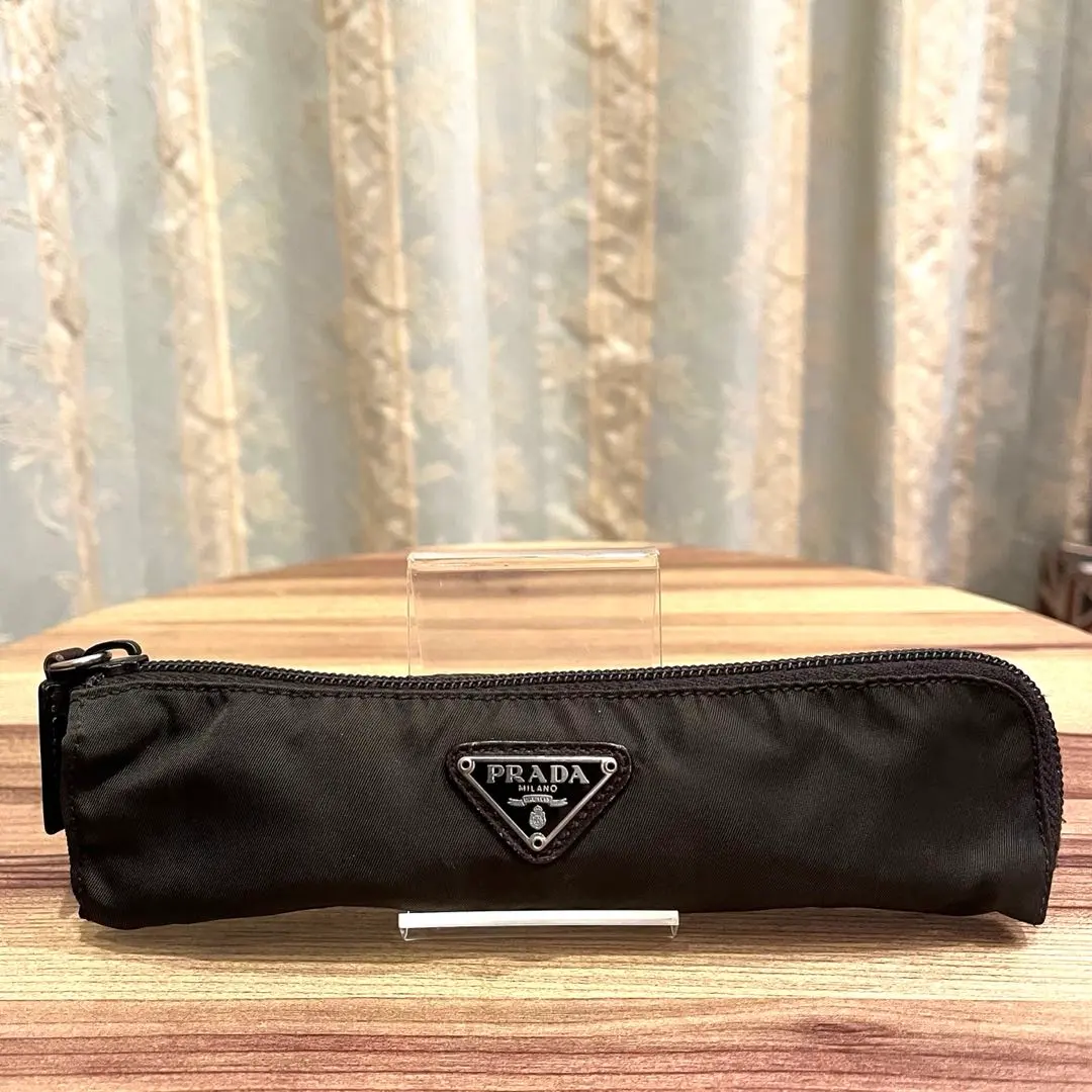 2026年最新】ペンケース プラダの人気アイテム - メルカリ