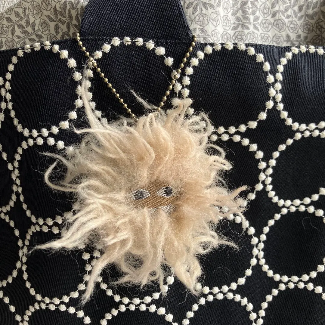 2026年最新】mooriiの人気アイテム - メルカリ