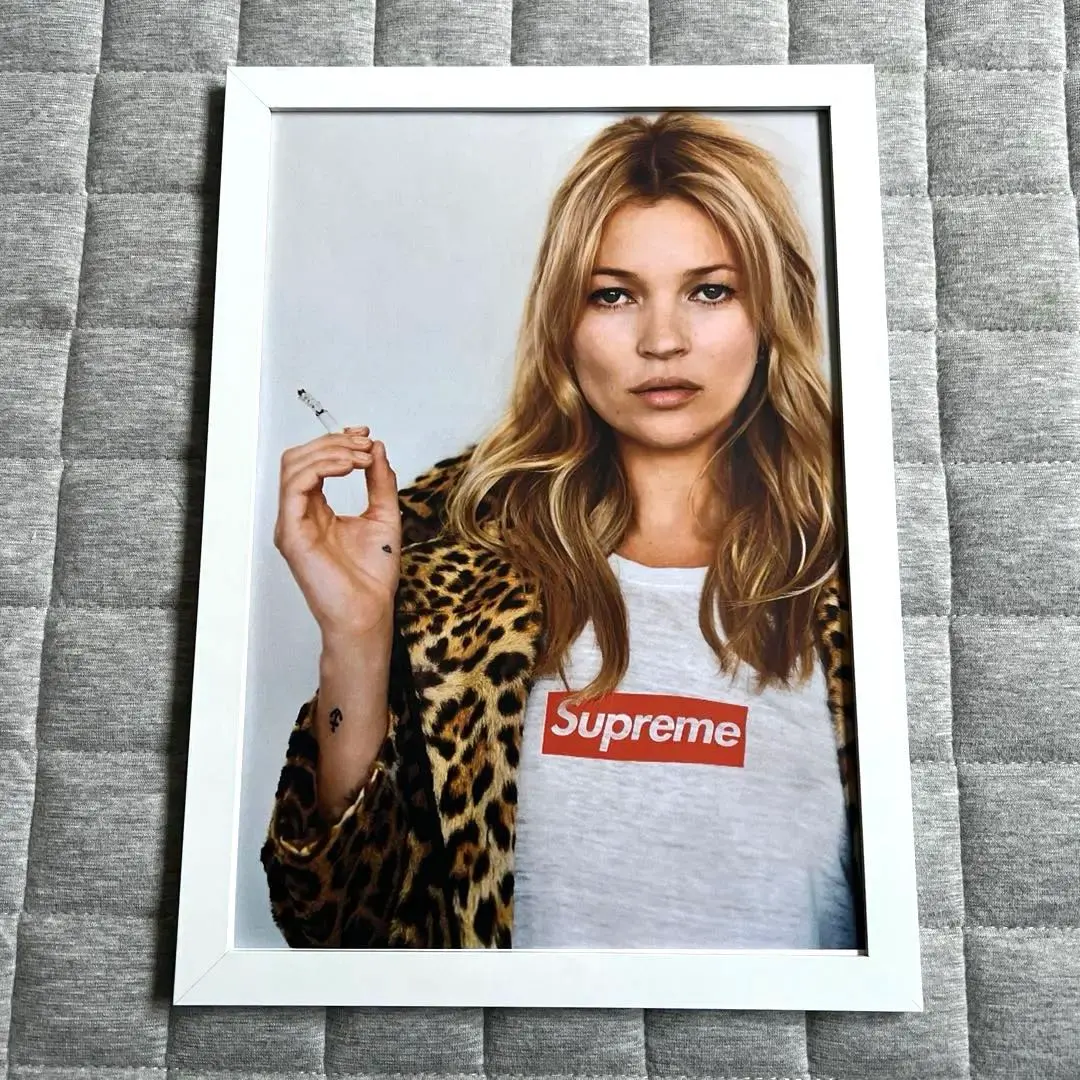 2026年最新】ケイトモス ポスターの人気アイテム - メルカリ