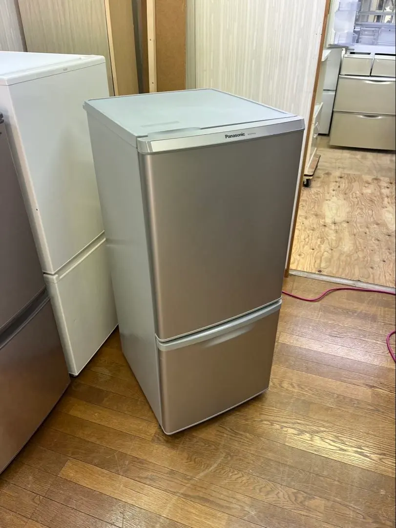 3*69 Panasonic 冷蔵庫 NR-B149W-S 2017年製 Panasonic