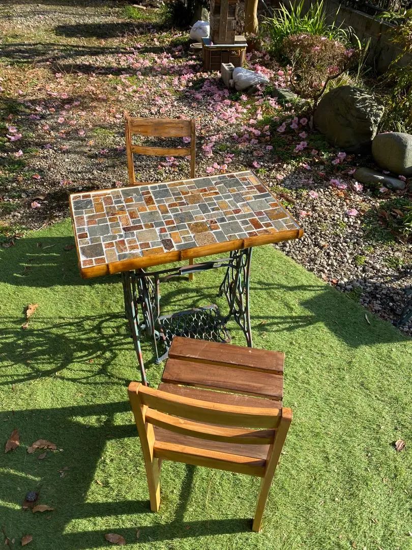 アンティークミシン台 ガーデニング雑貨のおすすめ商品とおしゃれな